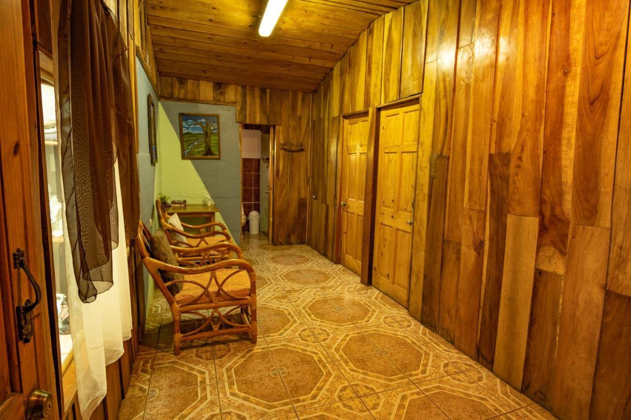 Hostel La Suerte Monteverde Exterior foto