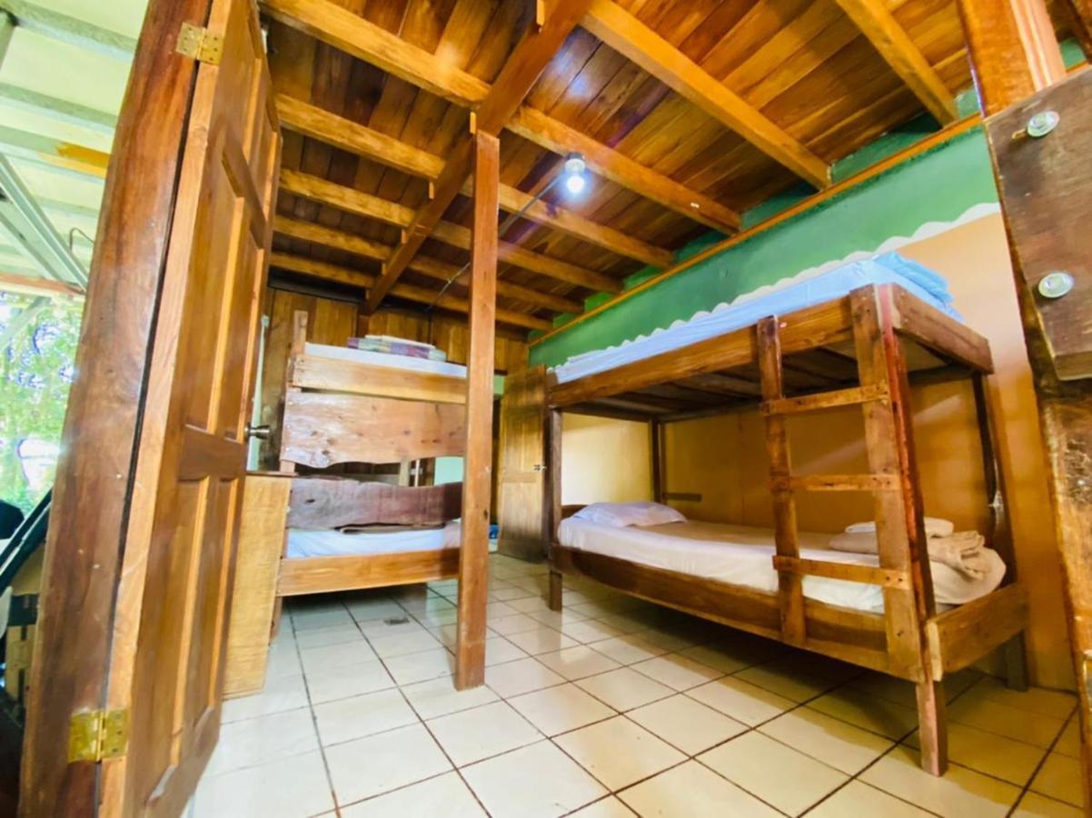 Hostel La Suerte Monteverde Exterior foto